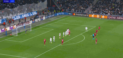 开云体育下载APP-半场：利物浦1-0马赛，索博斯洛伊建功，埃基蒂克破门被吹